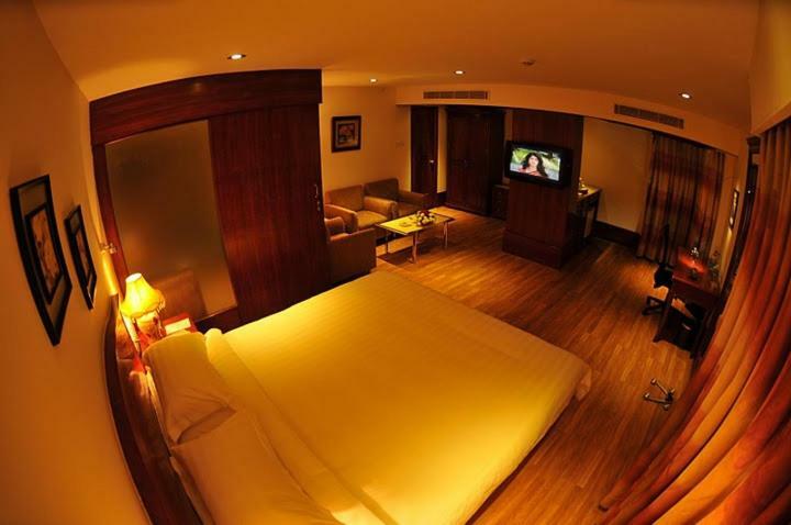 Hotel Marg Krishnaaya Vijayawāda Eksteriør bilde